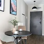 Apartamenty-wroc Center By The Bridge * فروتسواف