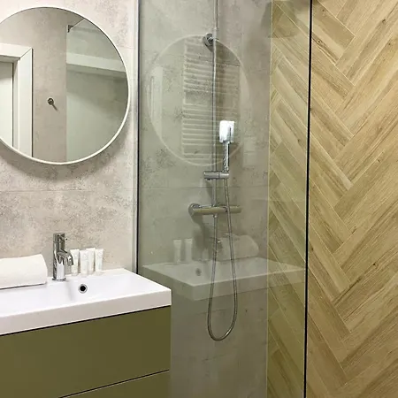 아파트 Apartamenty-wroc Center By The Bridge