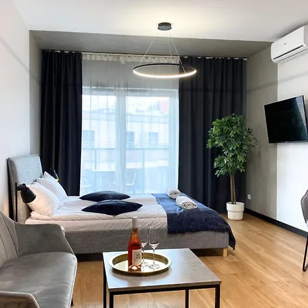 Apartamenty-wroc Center By The Bridge Апартаменты Вроцлав