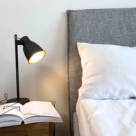 Apartamenty-wroc Center By The Bridge Апартаменты *