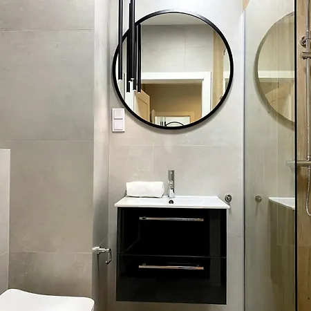 شقة Apartamenty-wroc Center By The Bridge فروتسواف