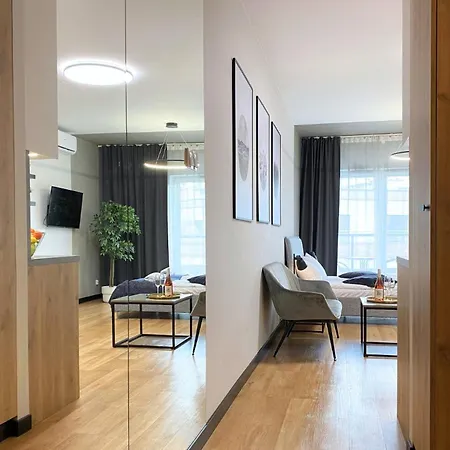 شقة Apartamenty-wroc Center By The Bridge