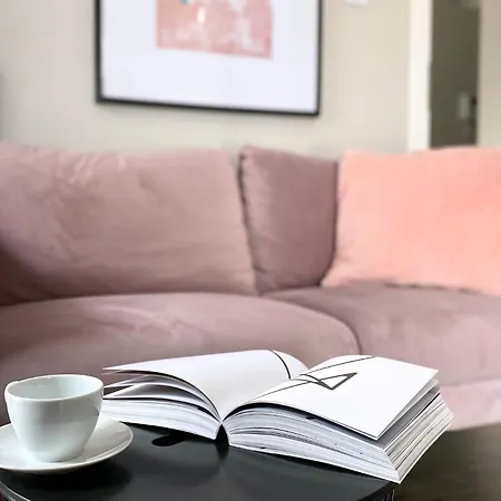 Апартаменты Apartamenty-wroc Center By The Bridge