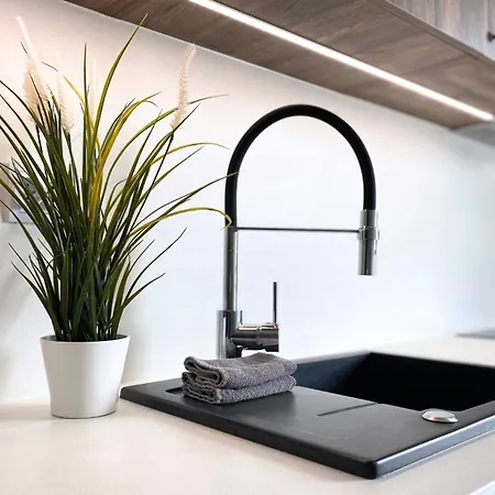 Apartamenty-wroc Center By The Bridge Апартаменты