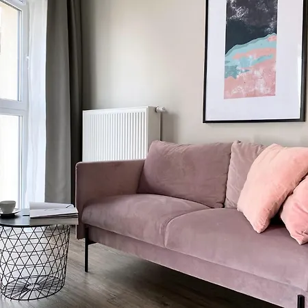 아파트 Apartamenty-wroc Center By The Bridge *