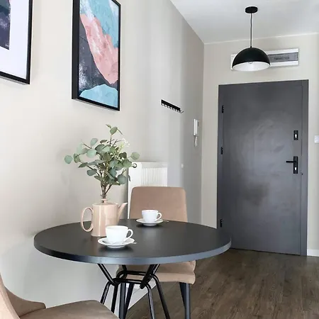 Apartamenty-wroc Center By The Bridge * 브로츠와프